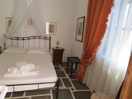 Fanivevisgarden Otel Folégandros Dış mekan fotoğraf