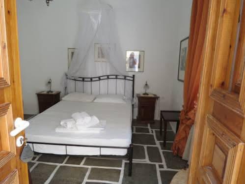 Fanivevisgarden Otel Folégandros Dış mekan fotoğraf